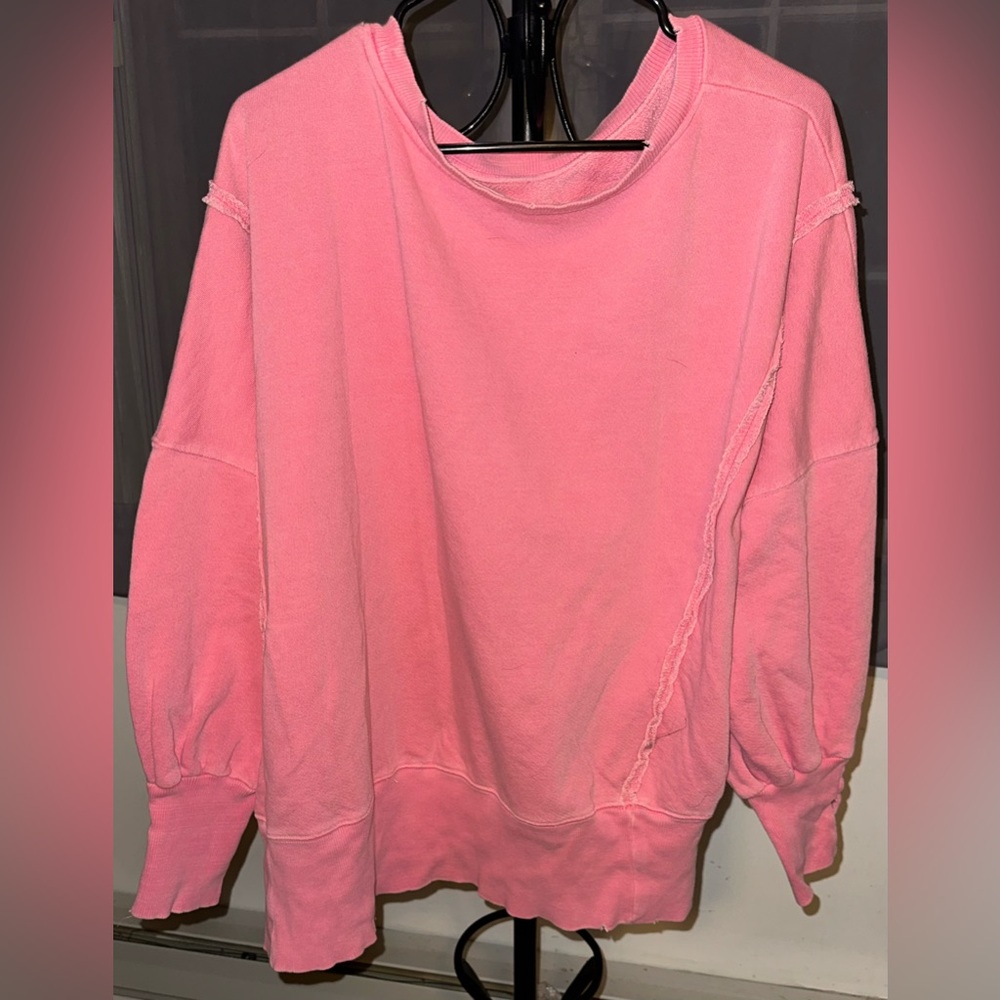 (NWOT) Free People Pink Oversized Raw Seam Sweatshirt Pullover Boho
